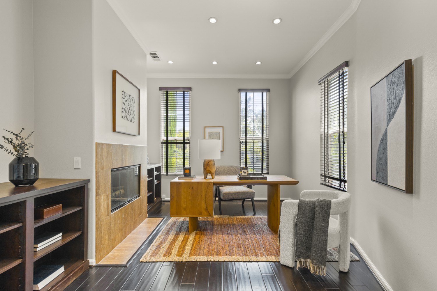 Elfyer - Los Angeles, CA House - For Sale