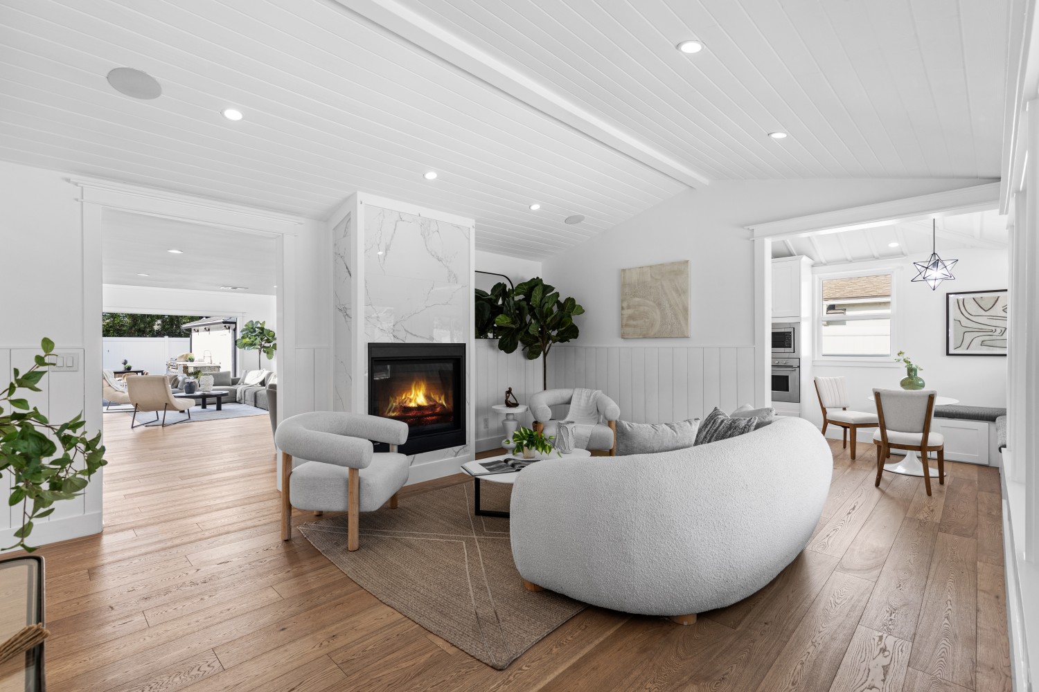 Elfyer - Sherman Oaks, CA House - For Sale