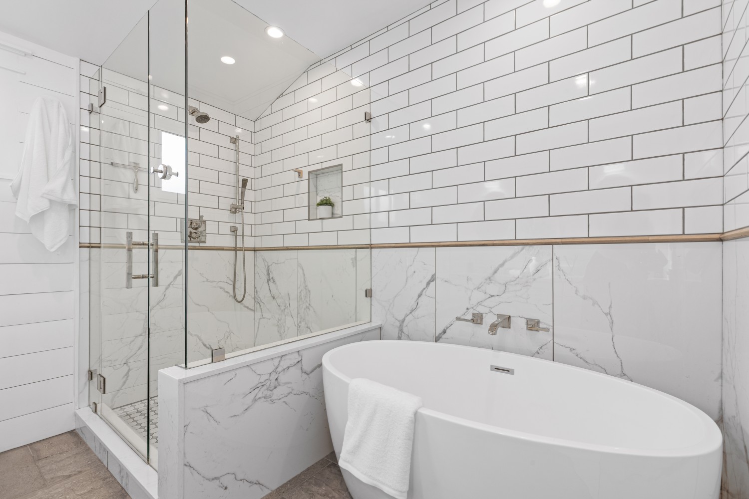 Elfyer - Sherman Oaks, CA House - For Sale