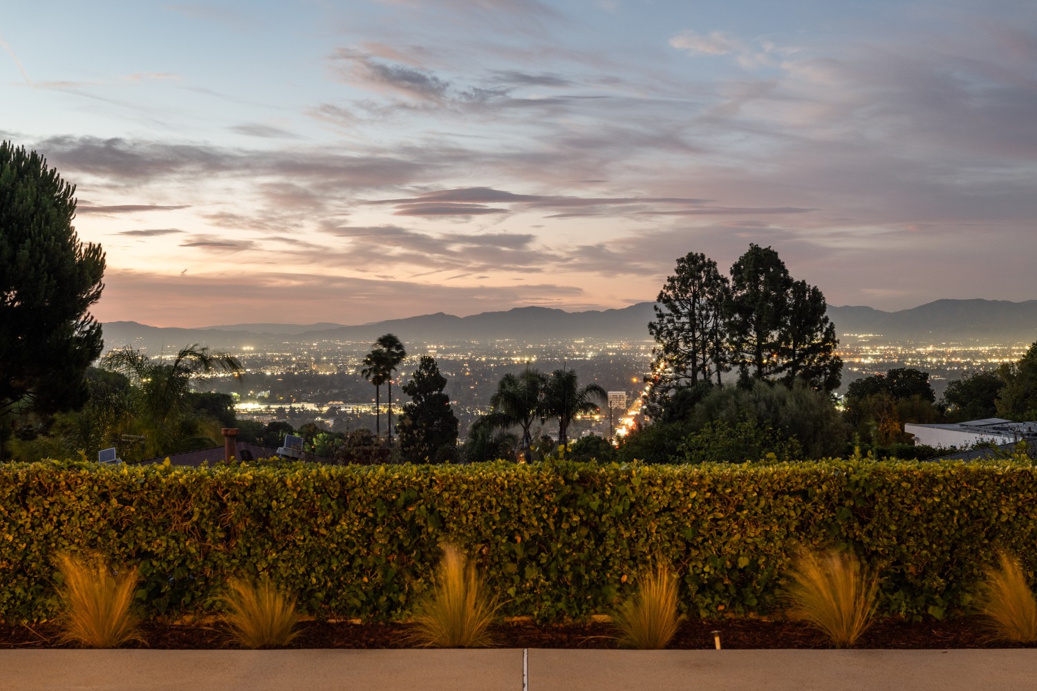 Elfyer - Sherman Oaks, CA House - For Sale