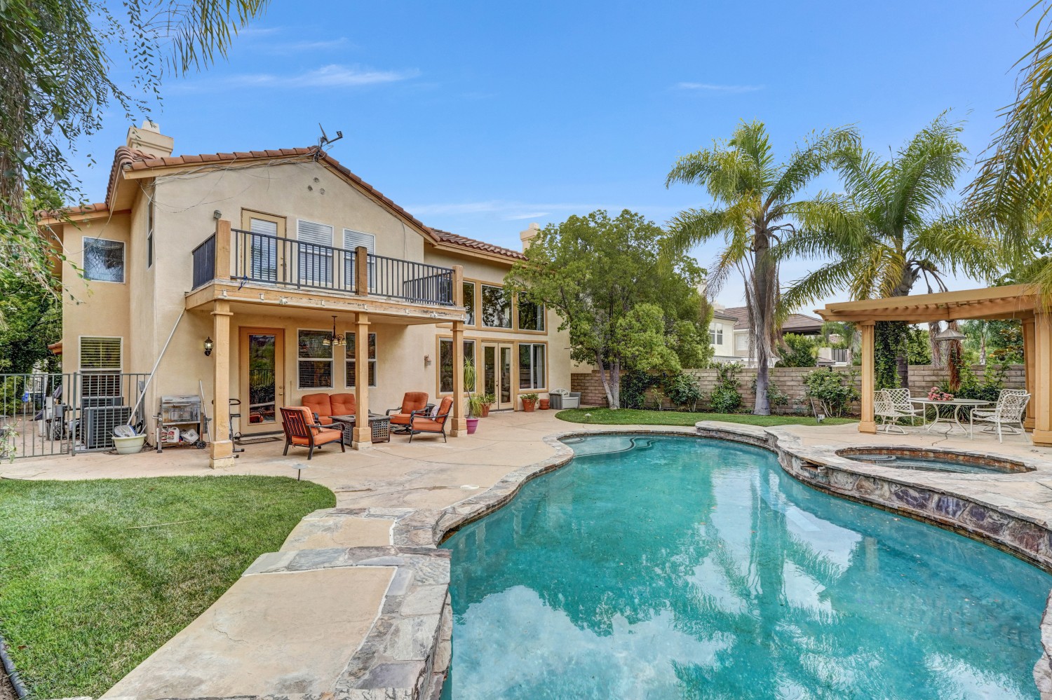 Elfyer - Stevenson Ranch, CA House - For Sale