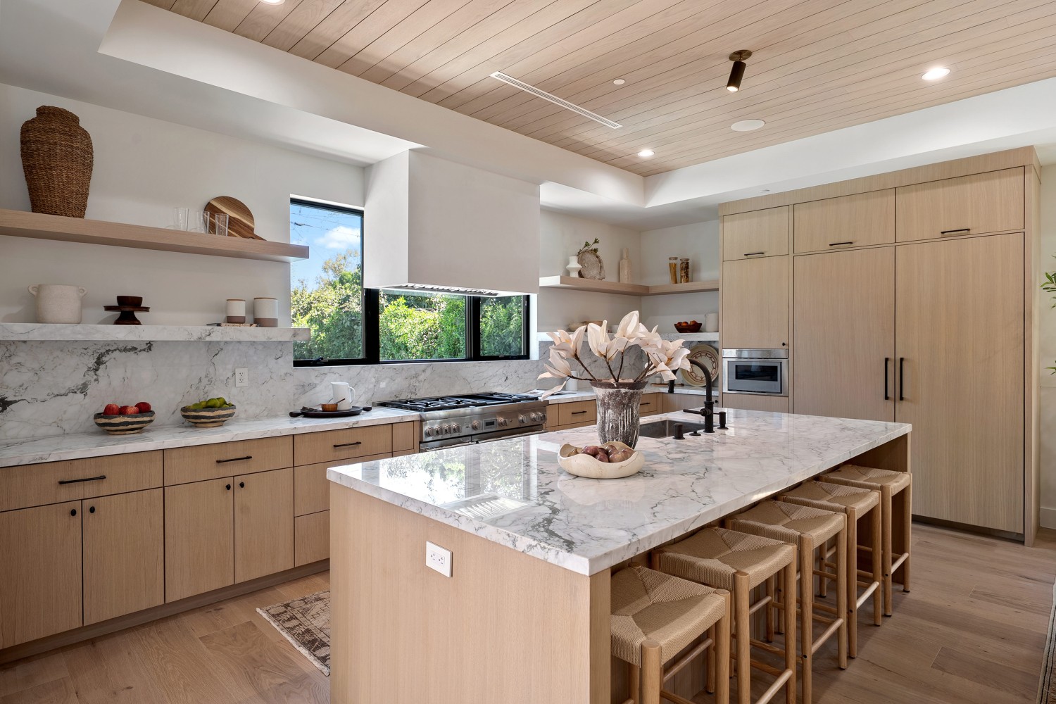 Elfyer - Valley Village, CA House - For Sale