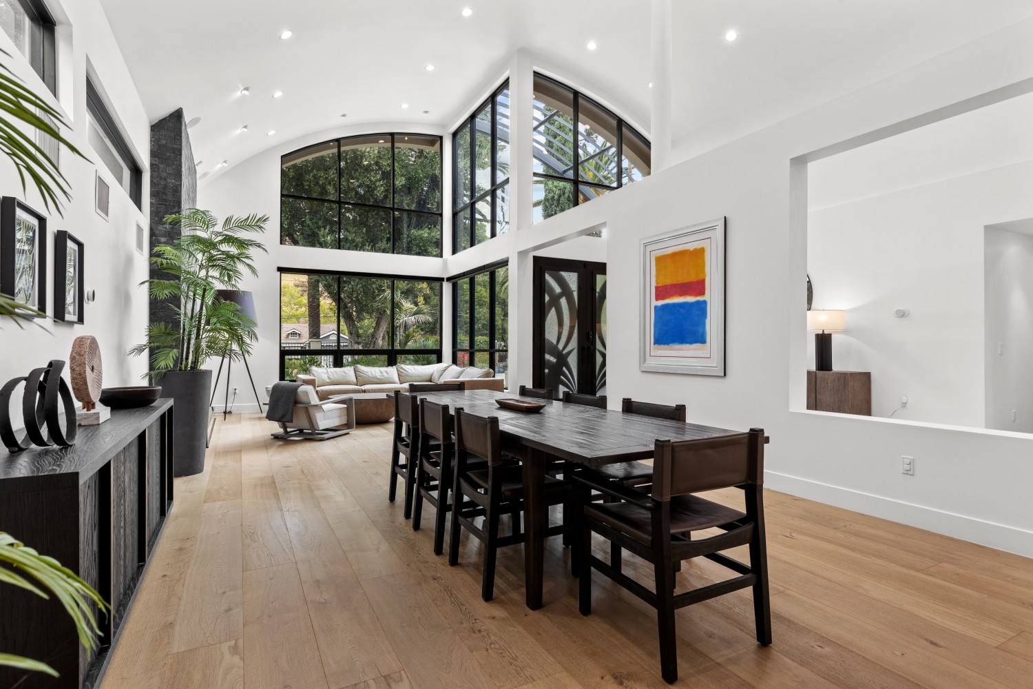 Elfyer - Tarzana, CA House - For Sale