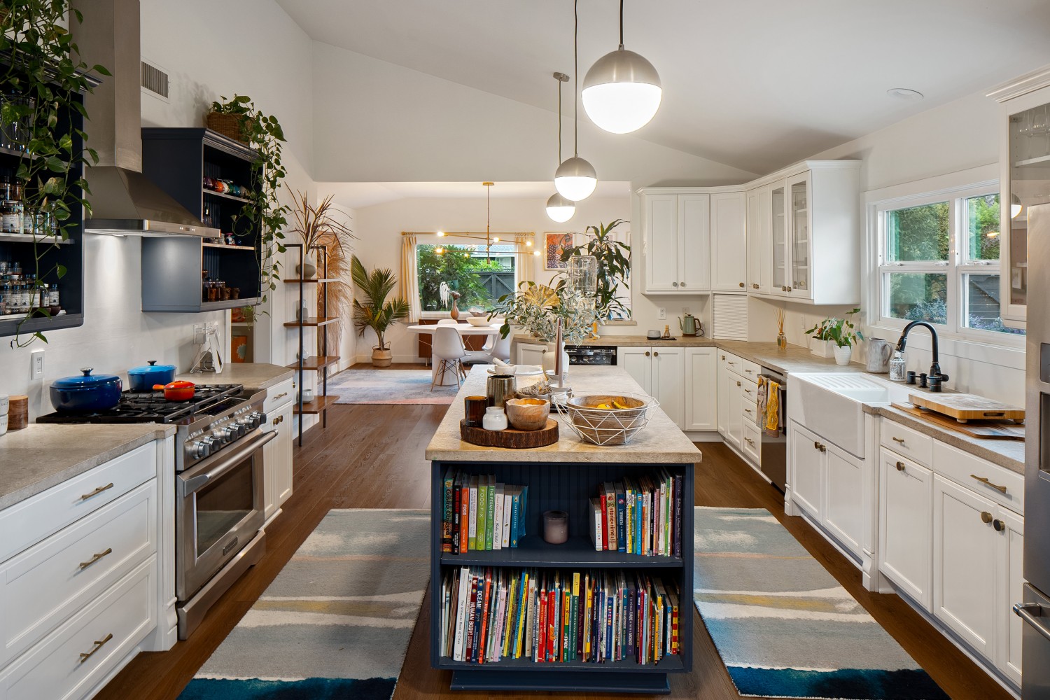 Elfyer - Sherman Oaks, CA House - For Sale