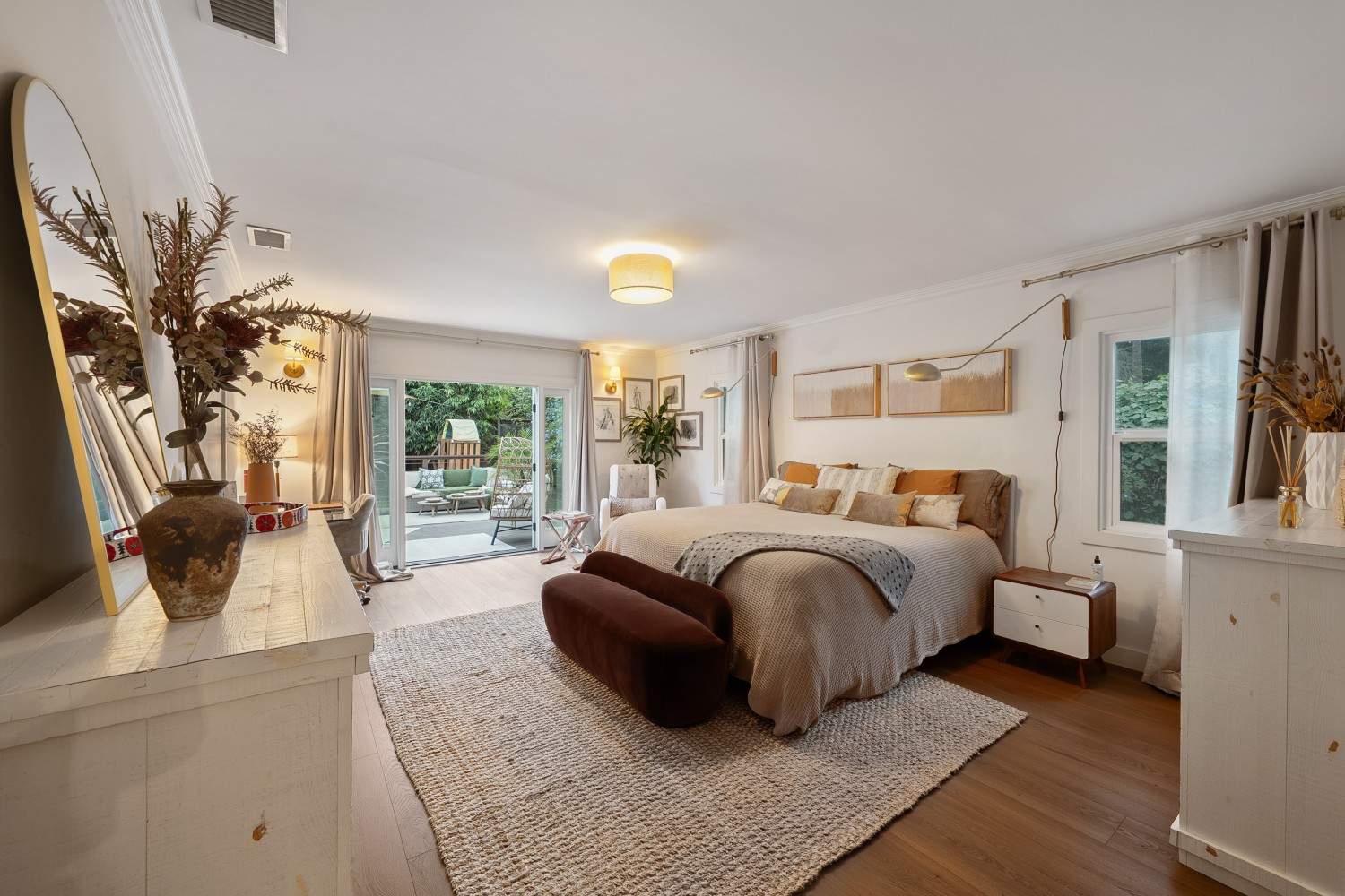 Elfyer - Sherman Oaks, CA House - For Sale