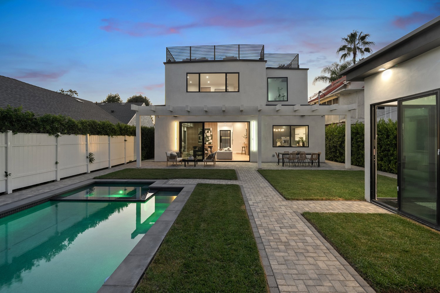 Elfyer - Sherman Oaks, CA House - For Sale