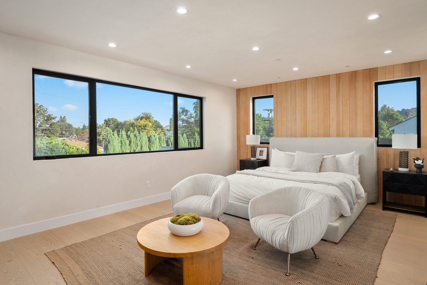 Elfyer - Sherman Oaks, CA House - For Sale