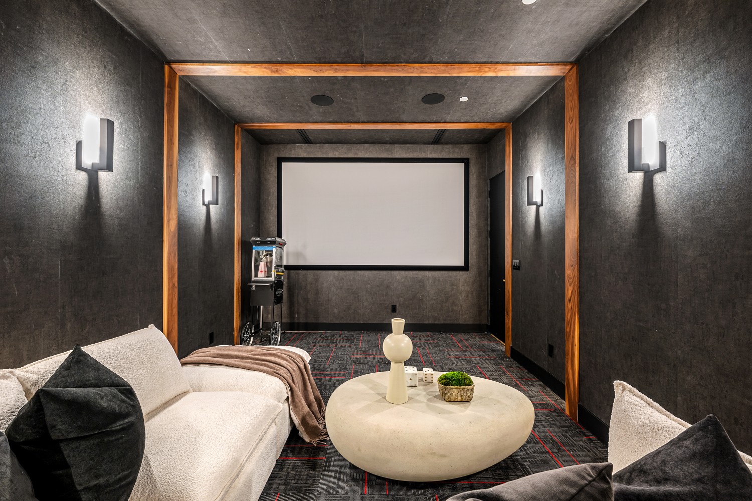 Elfyer - Tarzana, CA House - For Sale