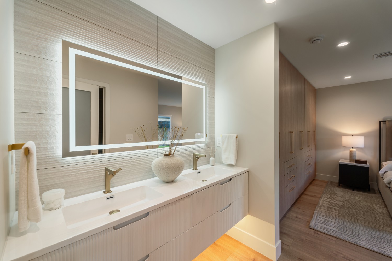 Elfyer - Los Angeles, CA House - For Sale