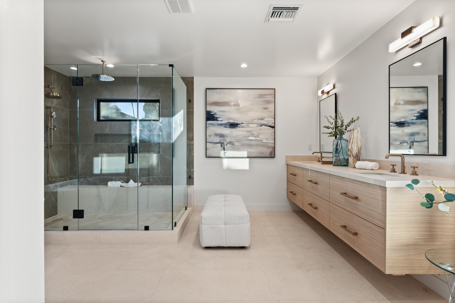 Elfyer - Sherman Oaks, CA House - For Sale