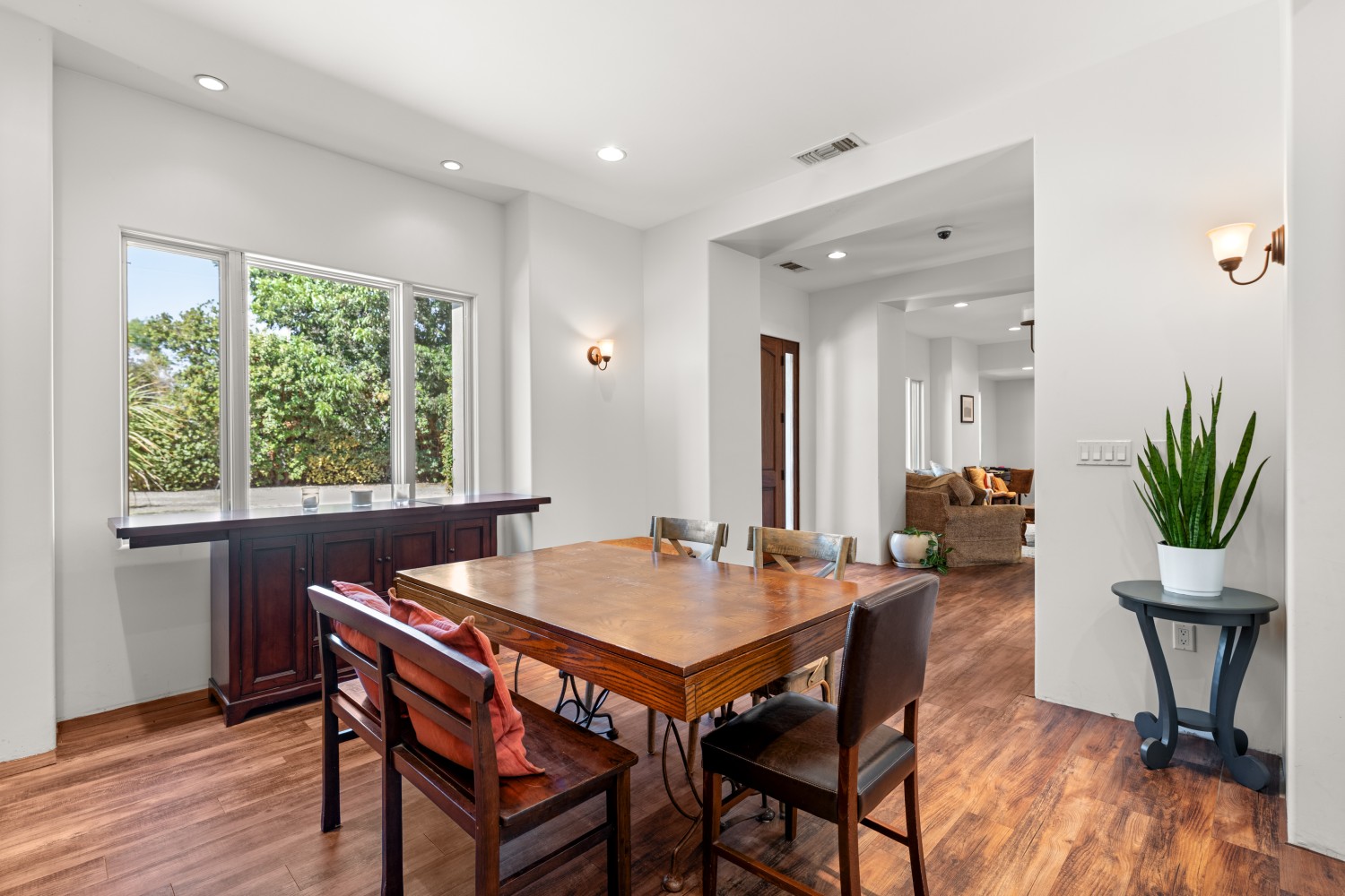 Elfyer - Encino, CA House - For Sale