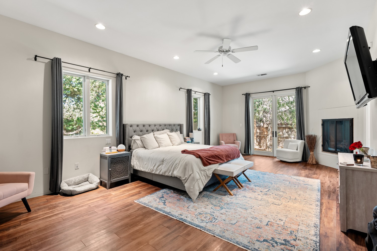 Elfyer - Encino, CA House - For Sale