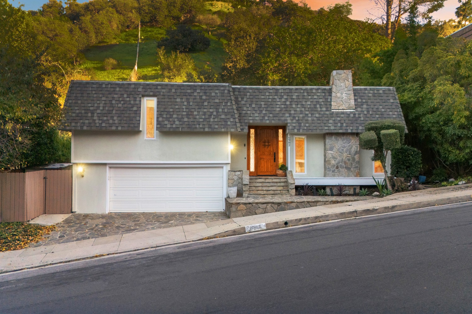 Elfyer - Encino, CA House - For Sale