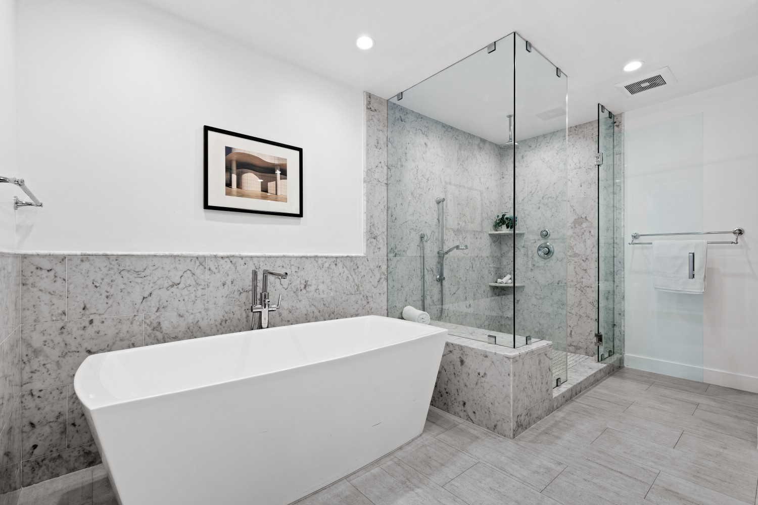 Elfyer - Sherman Oaks, CA House - For Sale