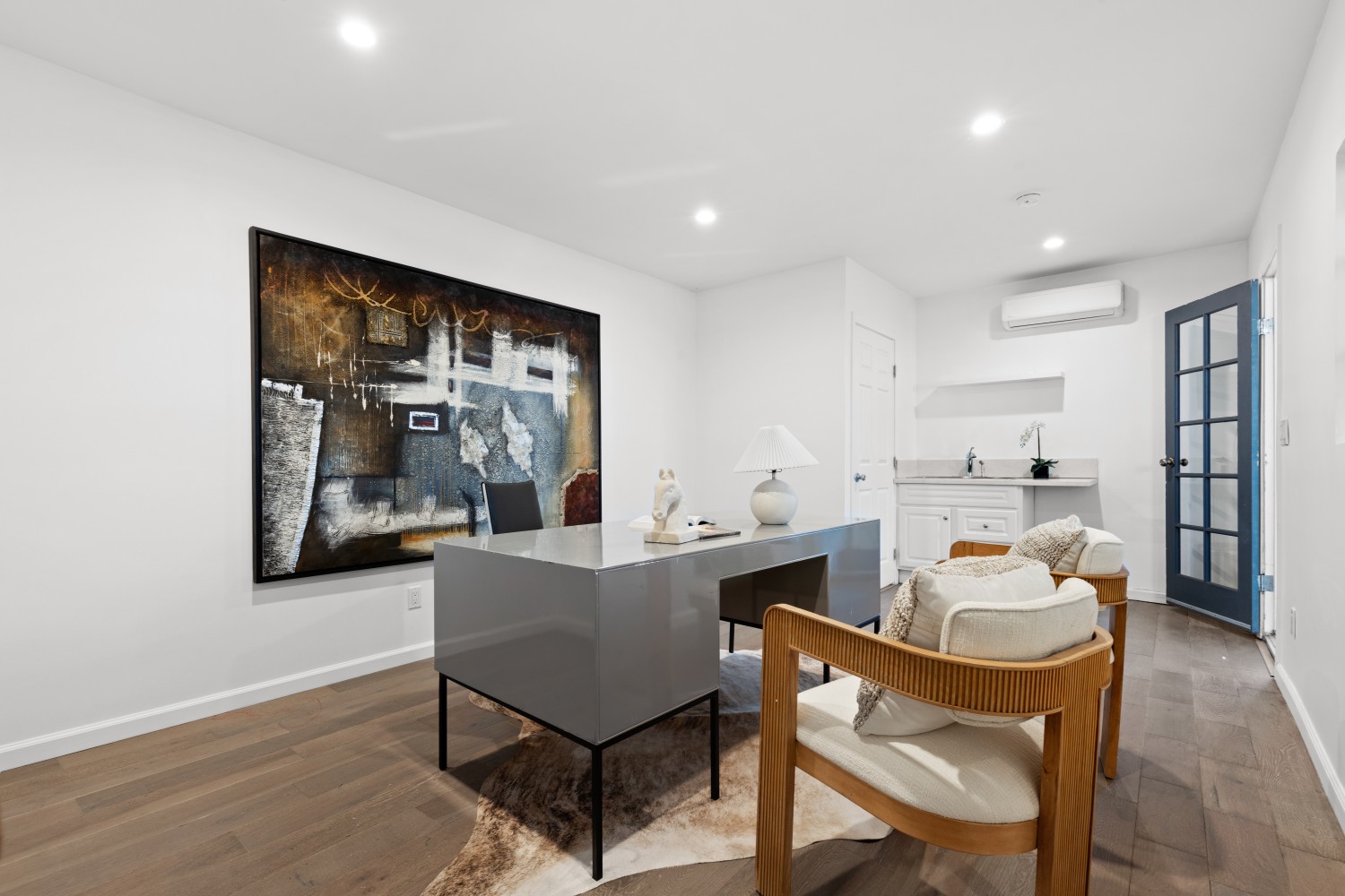 Elfyer - Sherman Oaks, CA House - For Sale