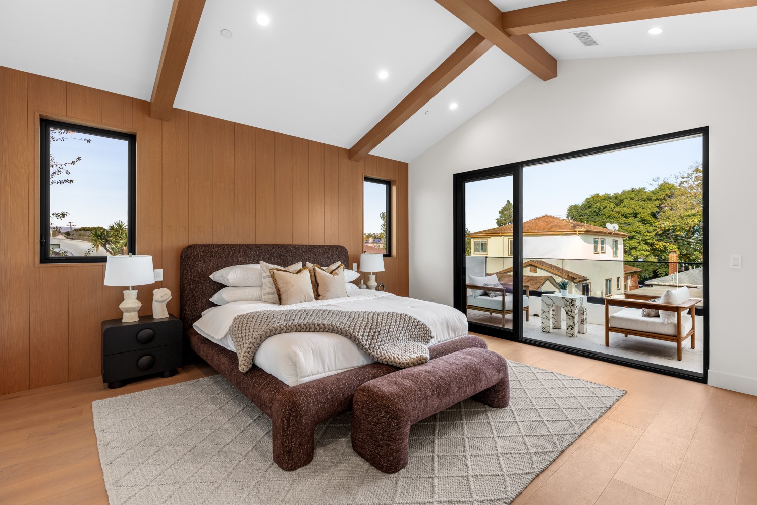 Elfyer - Los Angeles, CA House - For Sale