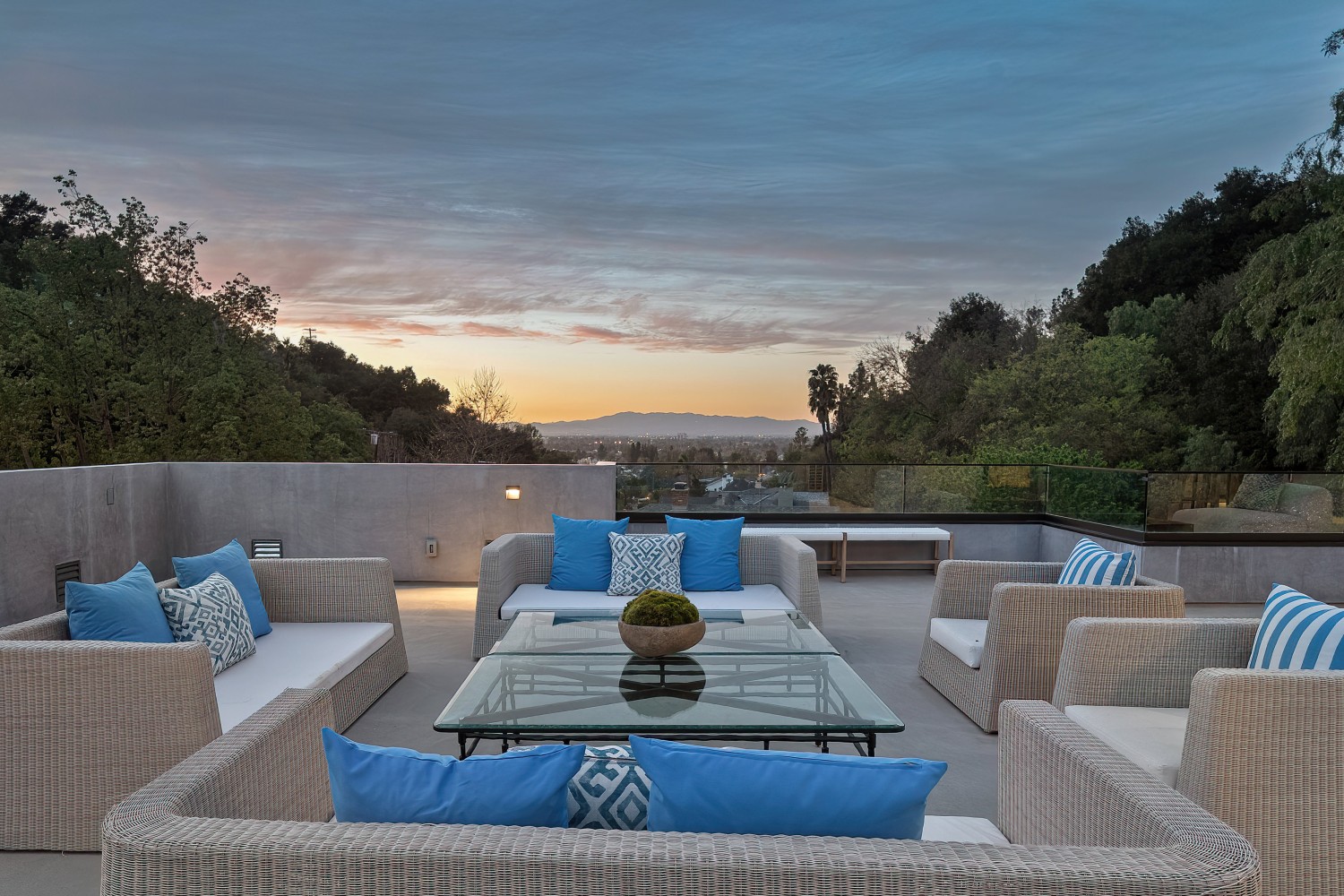 Elfyer - Studio City, CA House - For Sale