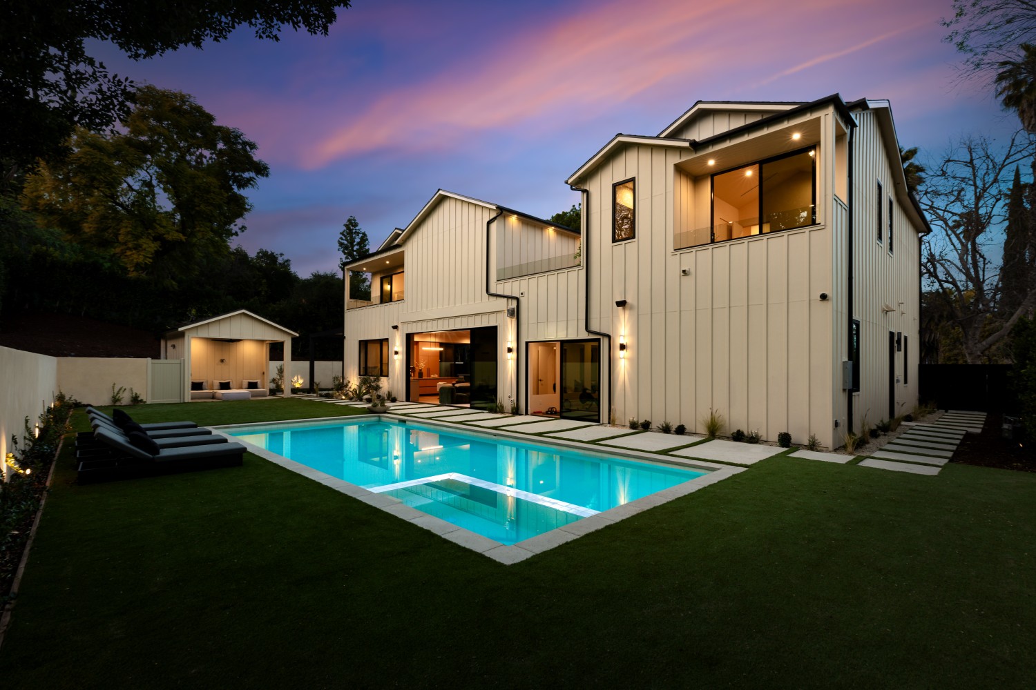 Elfyer - Tarzana, CA House - For Sale