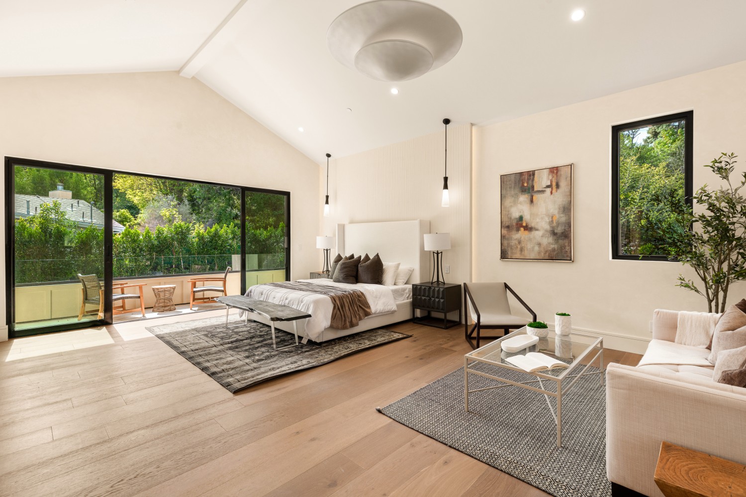 Elfyer - Tarzana, CA House - For Sale