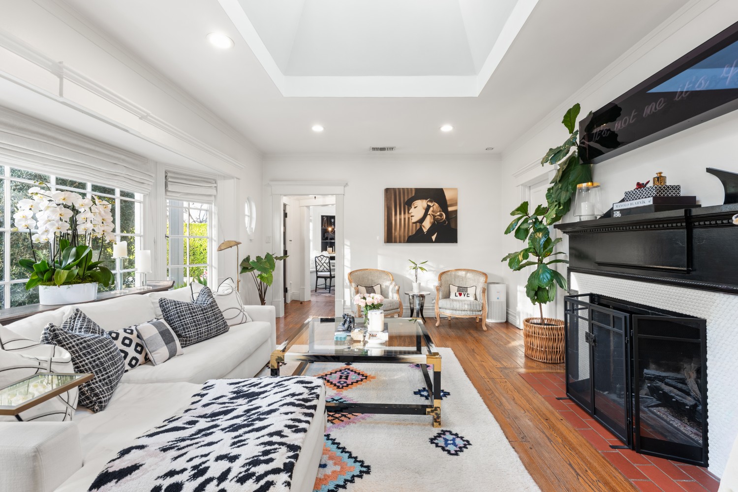 Elfyer - Sherman Oaks, CA House - For Sale