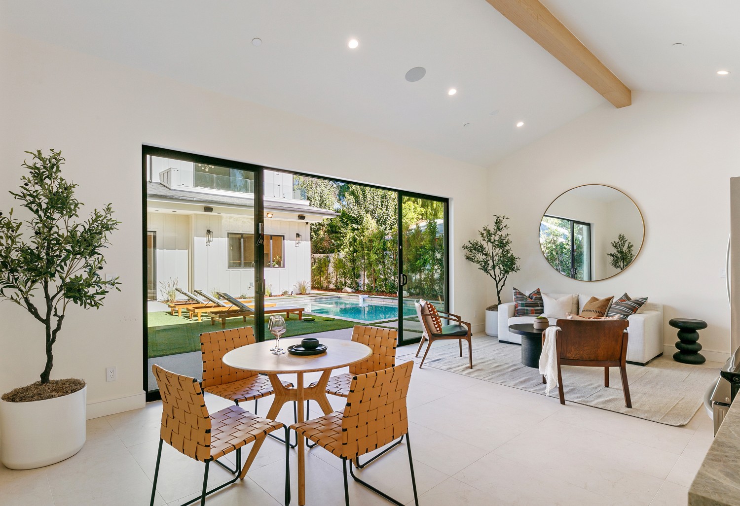 Elfyer - Sherman Oaks, CA House - For Sale