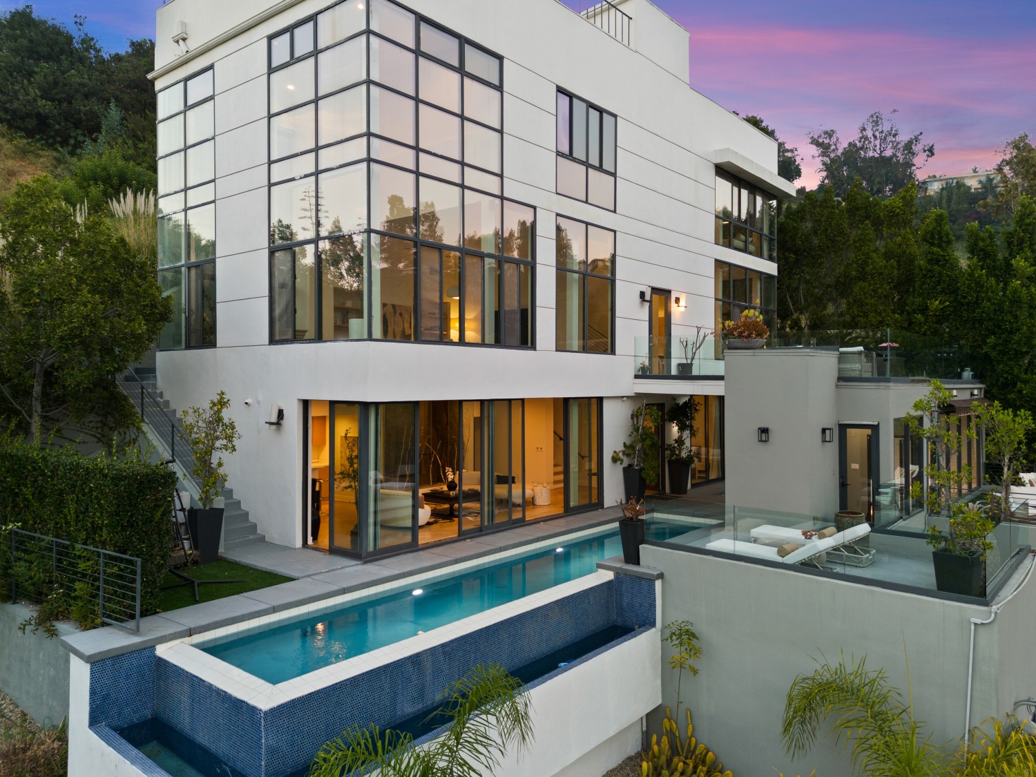 Elfyer - Los Angeles, CA House - For Sale