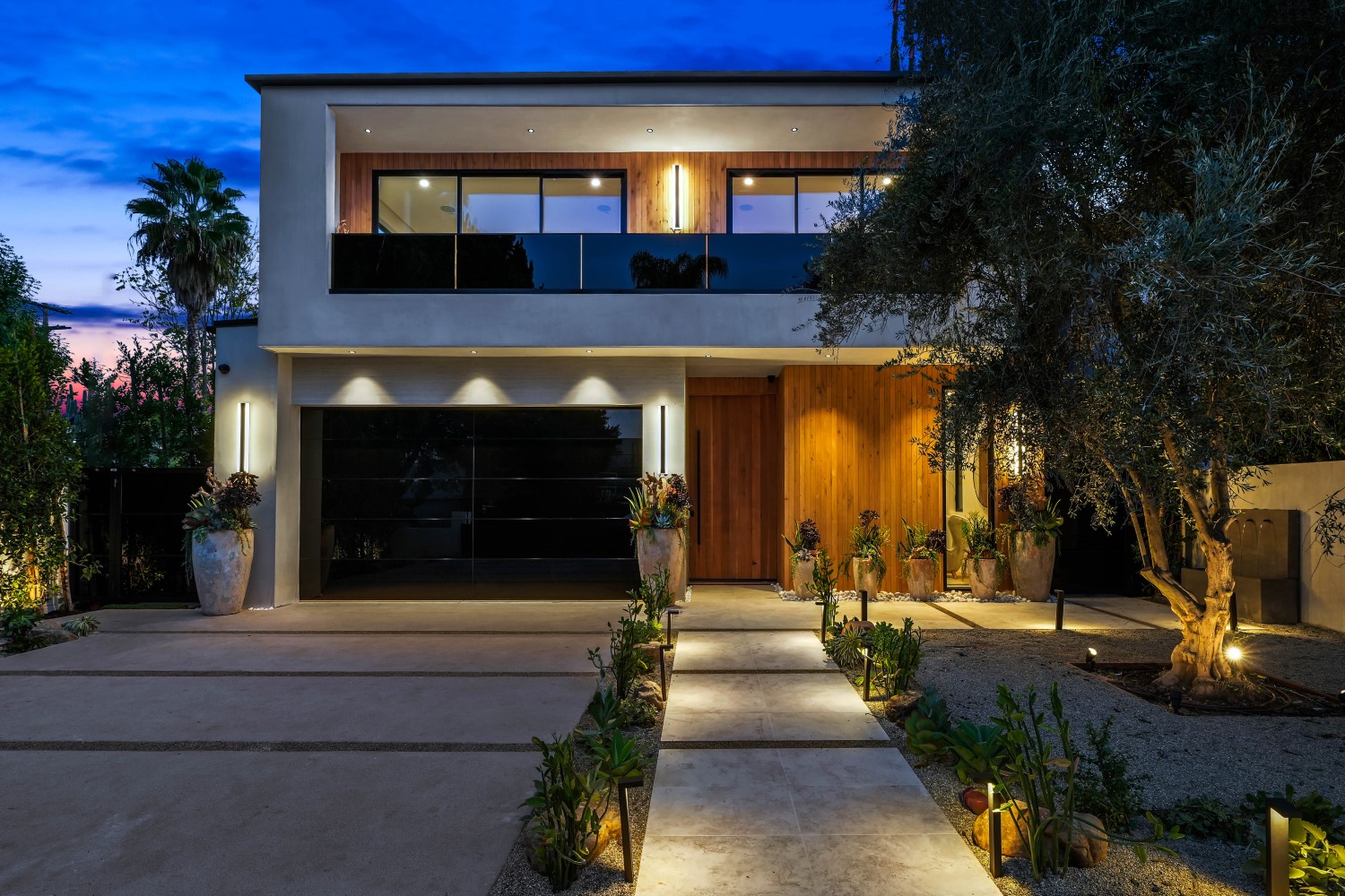 Elfyer - Sherman Oaks, CA House - For Sale