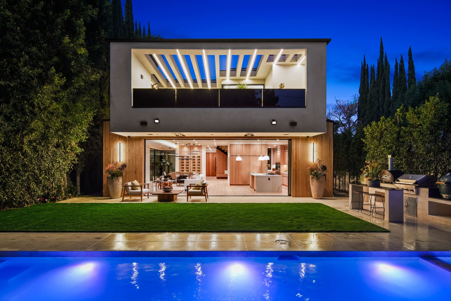 Elfyer - Sherman Oaks, CA House - For Sale