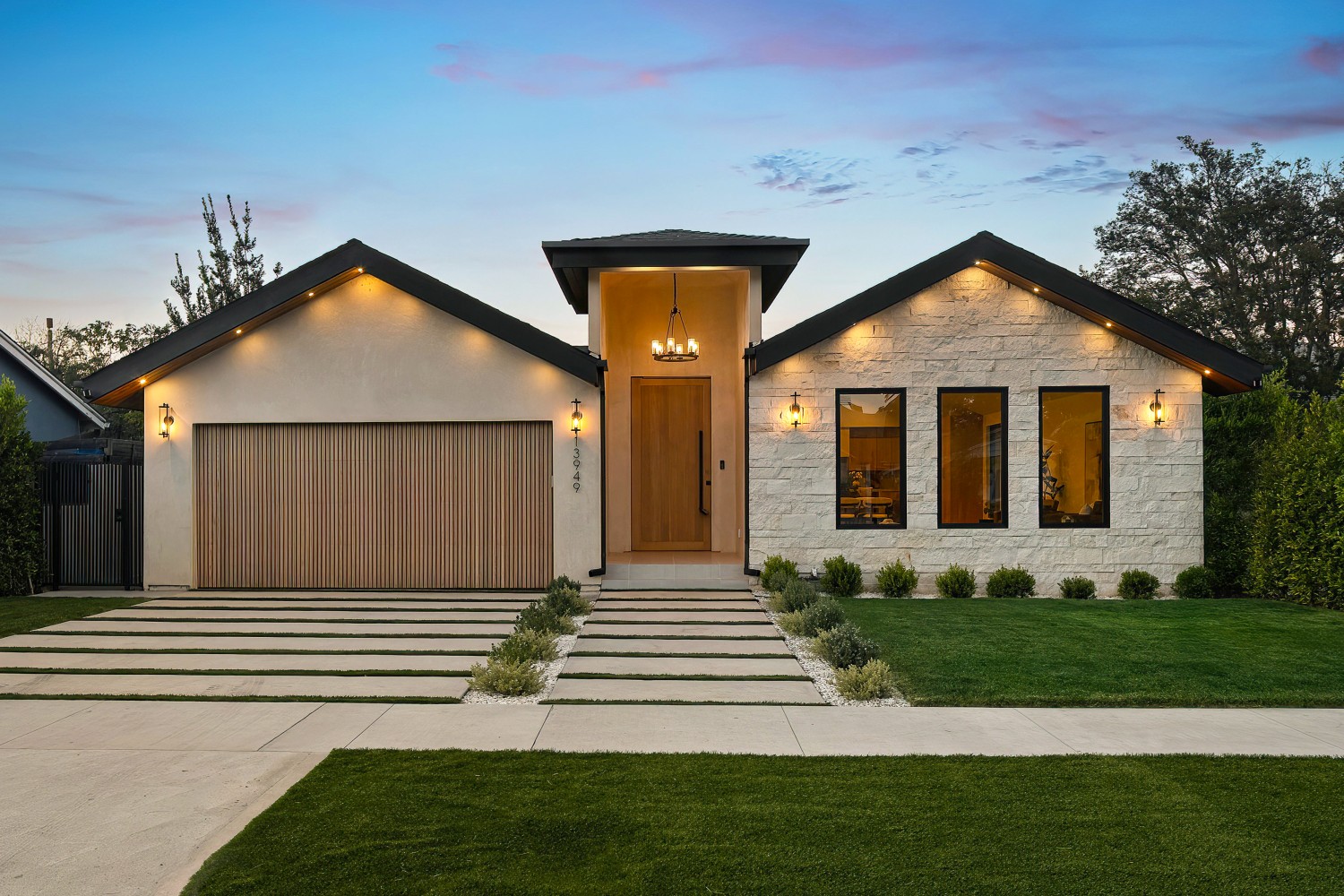 Elfyer - Sherman Oaks, CA House - For Sale