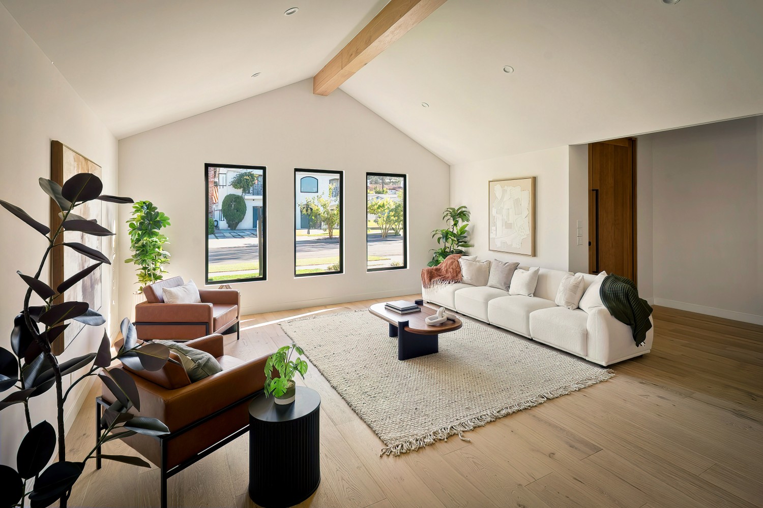 Elfyer - Sherman Oaks, CA House - For Sale