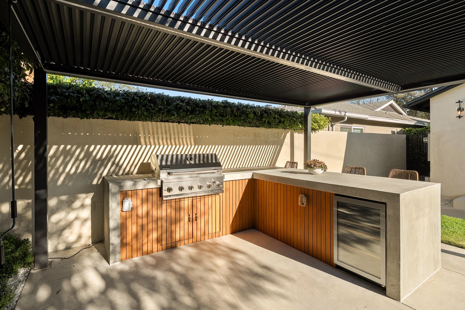 Elfyer - Sherman Oaks, CA House - For Sale