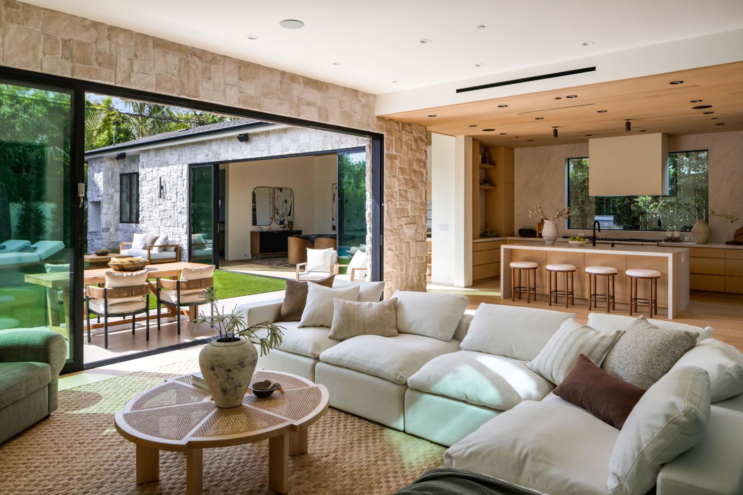 Elfyer - Studio City, CA House - For Sale