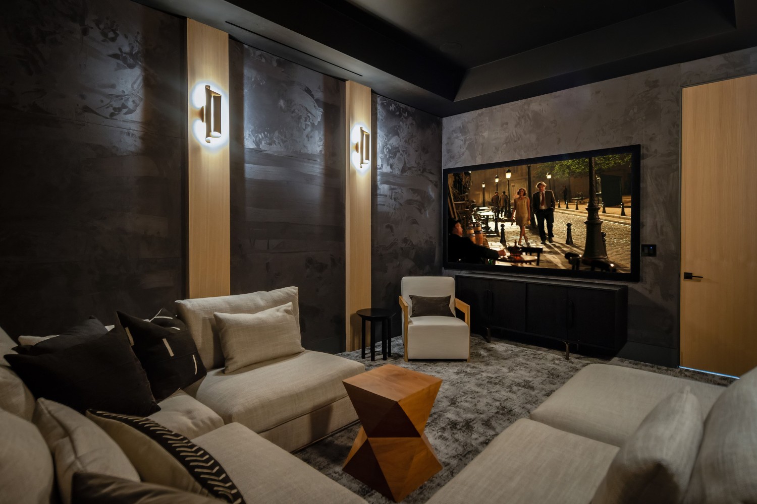 Elfyer - Studio City, CA House - For Sale