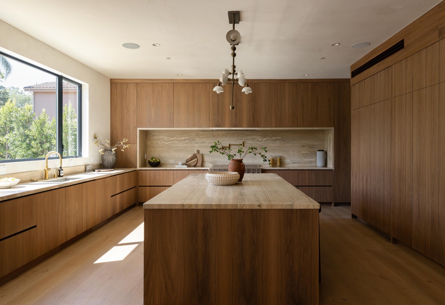 Elfyer - Sherman Oaks, CA House - For Sale