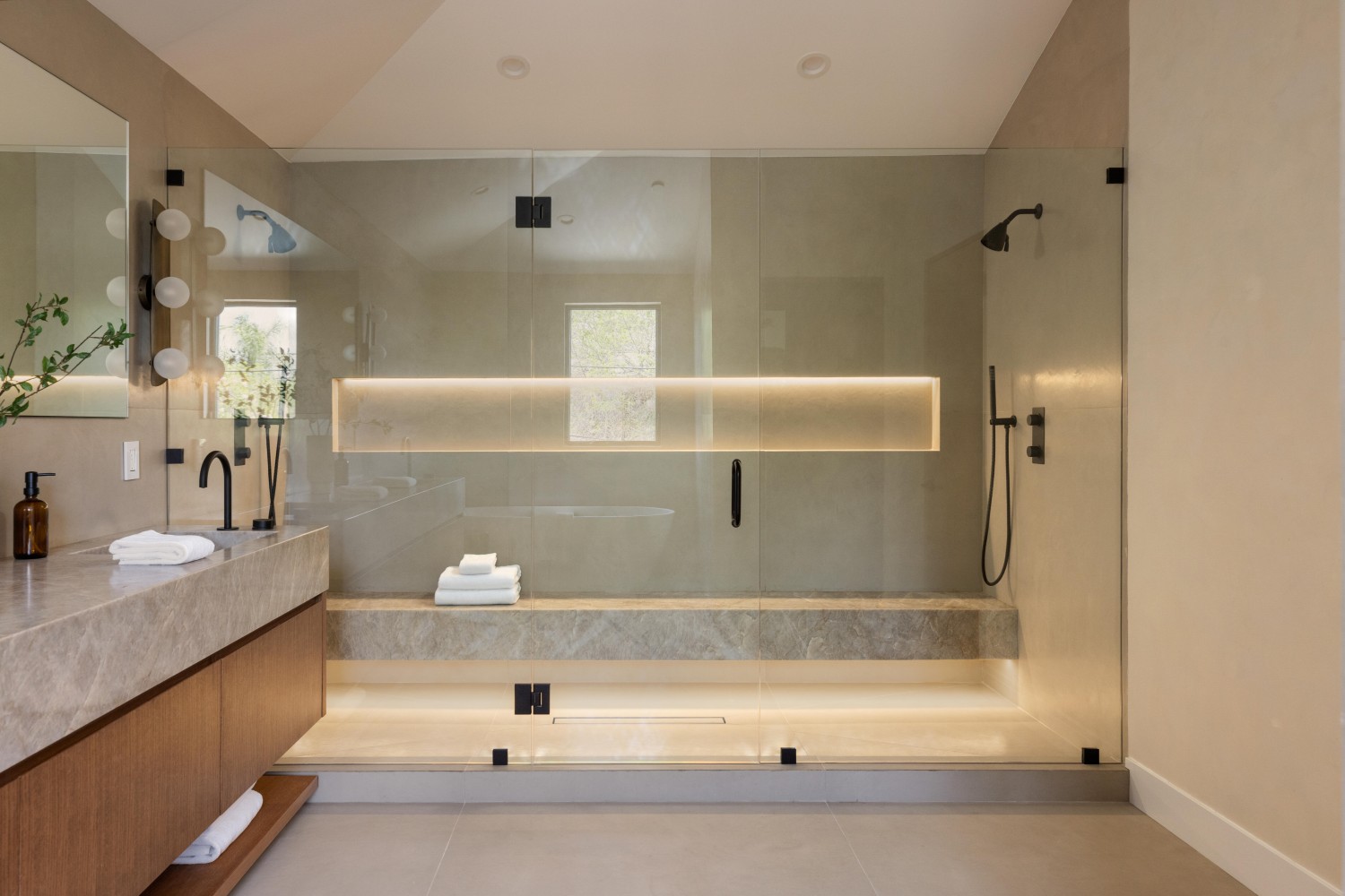 Elfyer - Sherman Oaks, CA House - For Sale