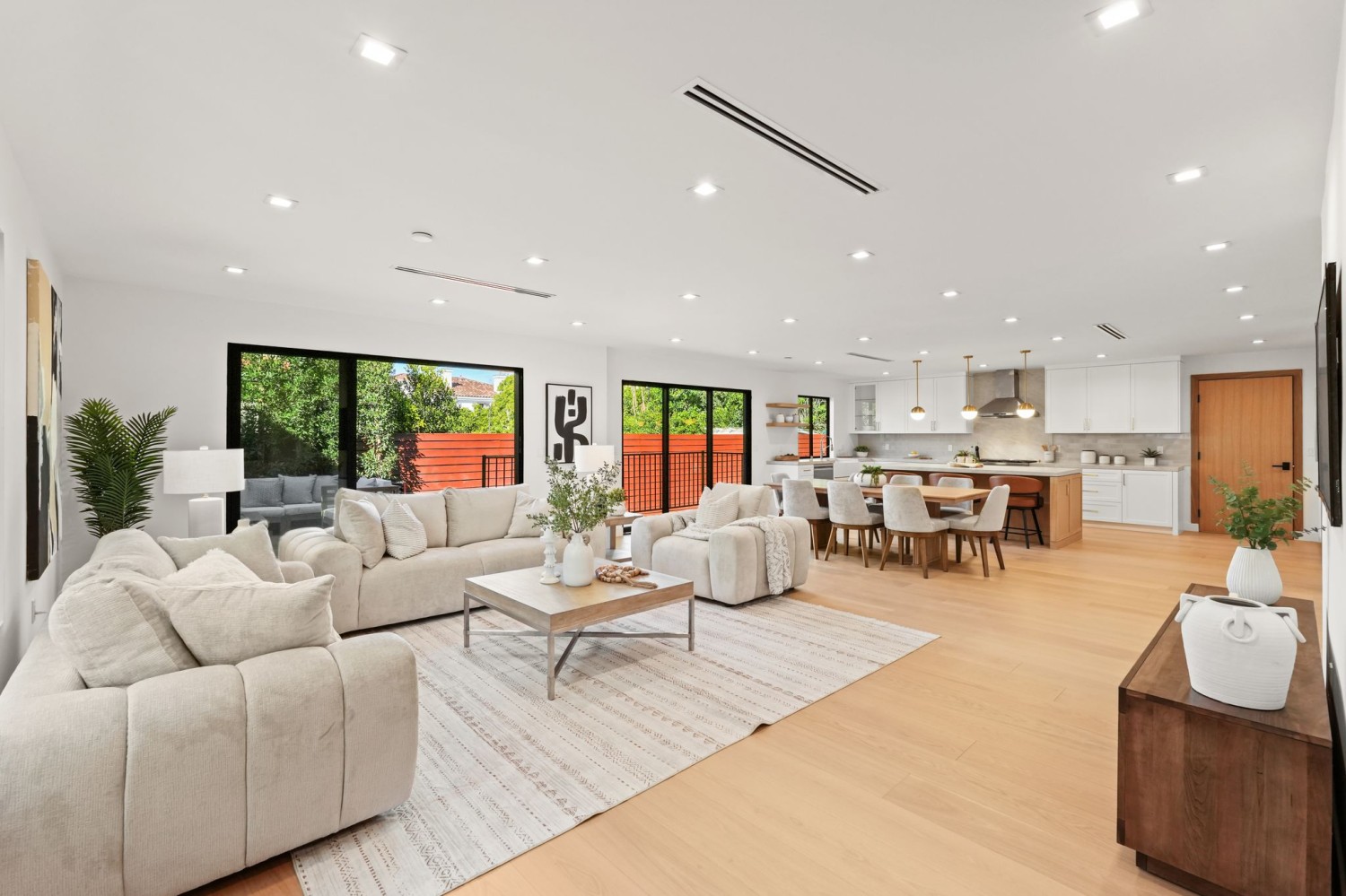 Elfyer - Encino, CA House - For Sale