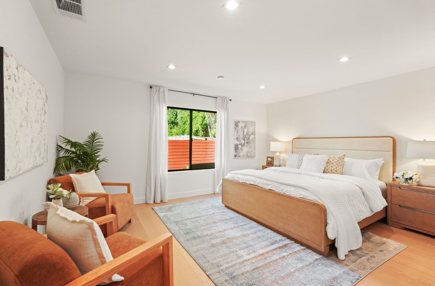 Elfyer - Encino, CA House - For Sale