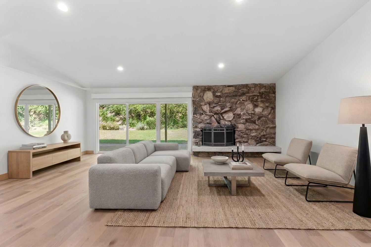 Elfyer - Tarzana, CA House - For Sale