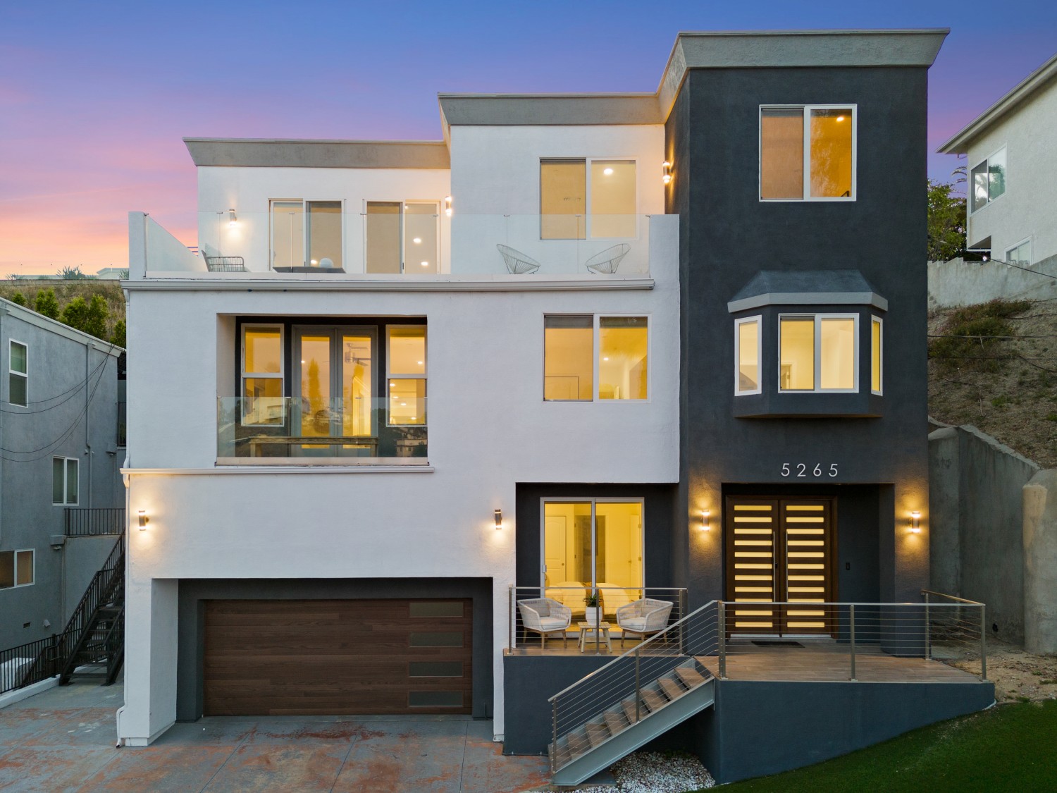 Elfyer - Woodland Hills, CA House - For Sale