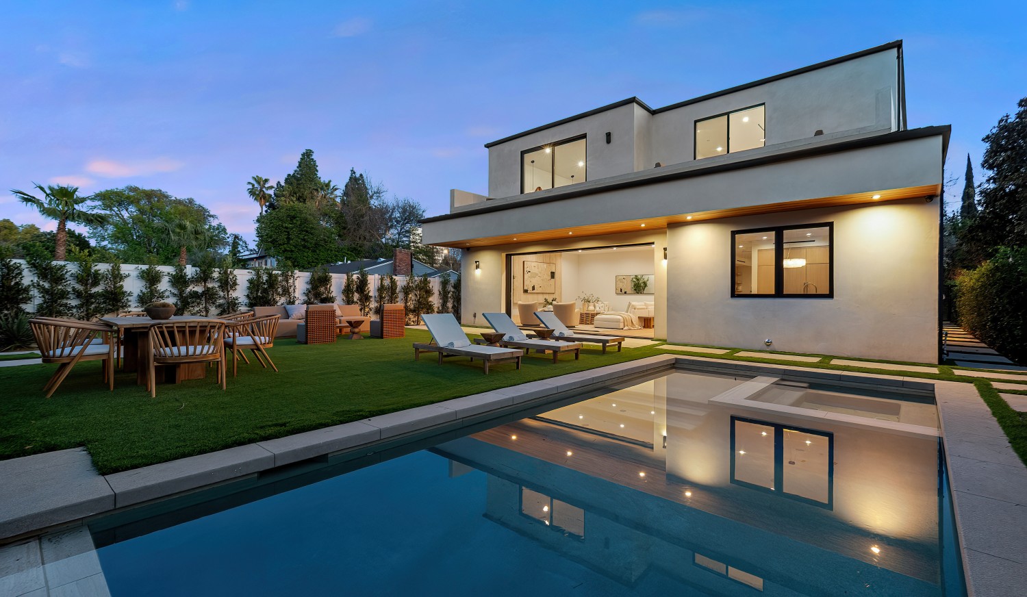 Elfyer - Sherman Oaks, CA House - For Sale