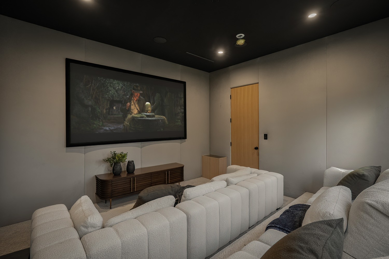 Elfyer - Sherman Oaks, CA House - For Sale