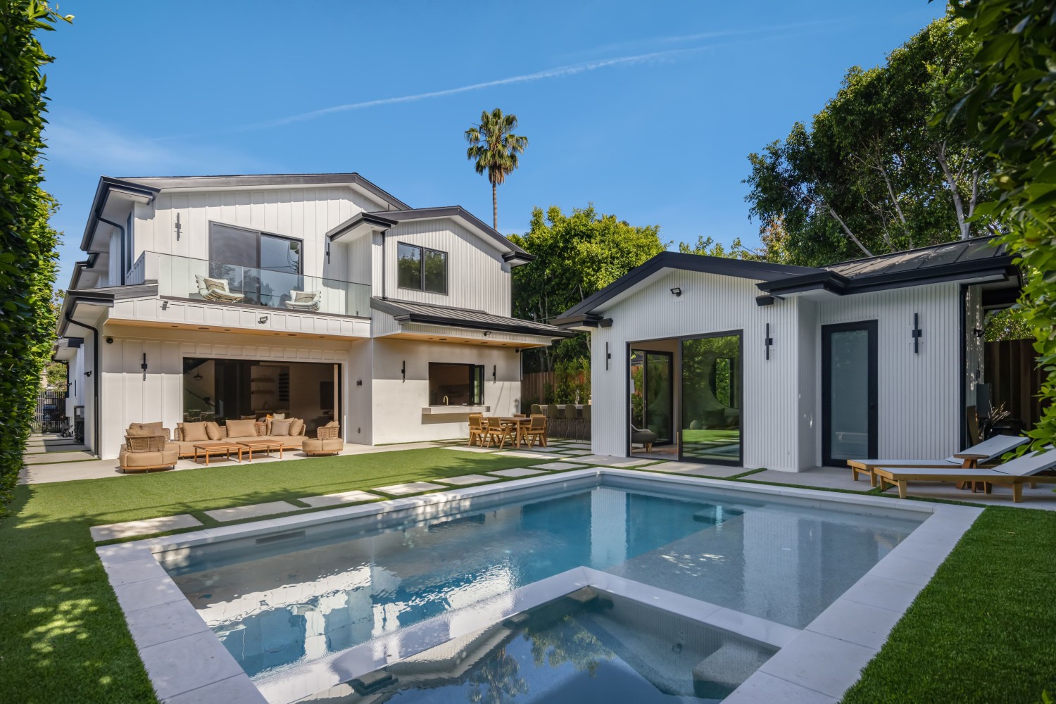 Elfyer - Studio City, CA House - For Sale
