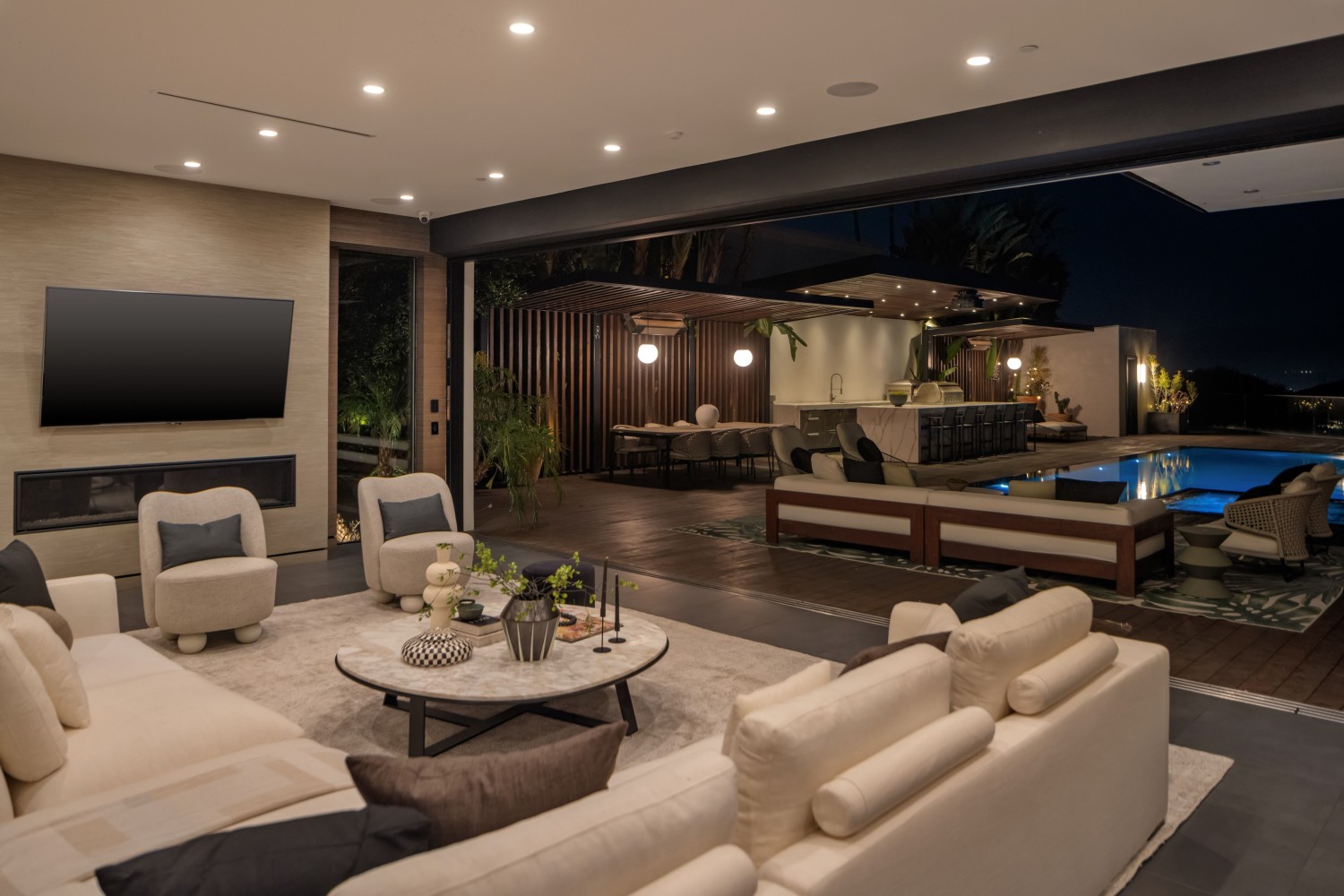 Elfyer - Los Angeles, CA House - For Sale