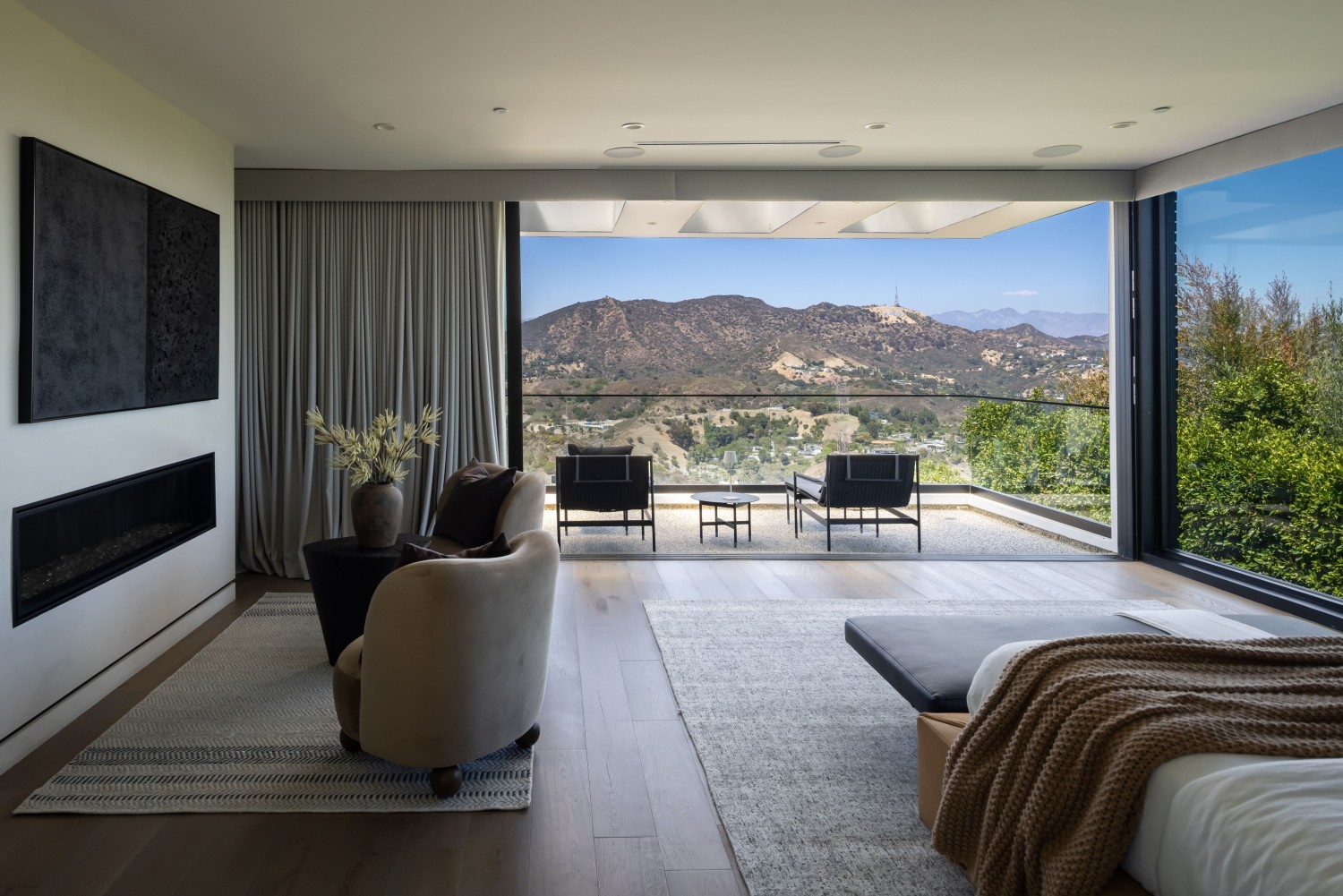 Elfyer - Los Angeles, CA House - For Sale