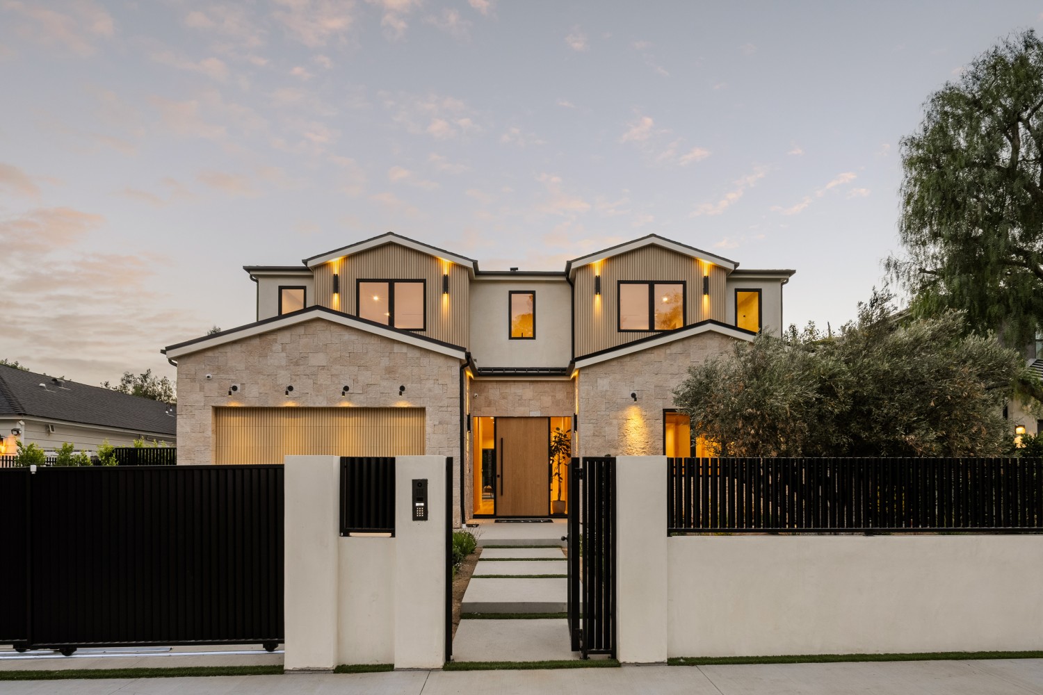 Elfyer - Studio City, CA House - For Sale