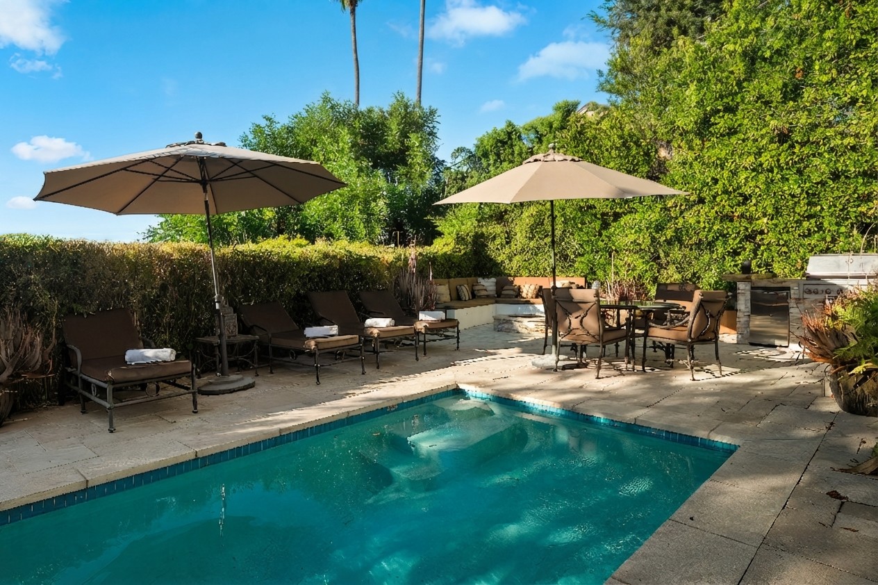 Elfyer - Sherman Oaks, CA House - For Sale