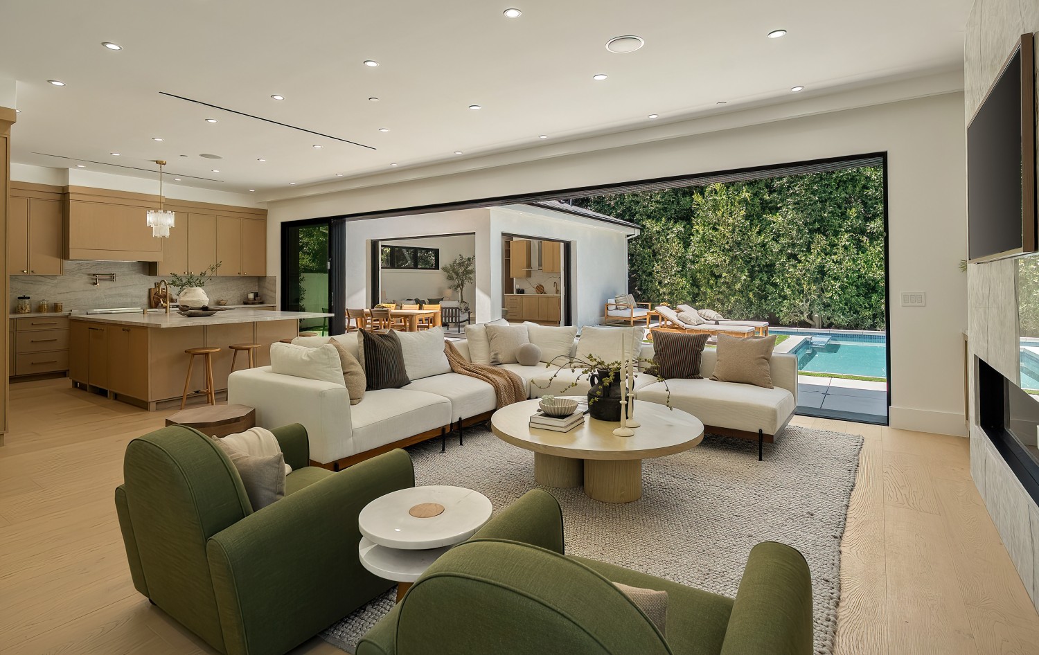 Elfyer - Sherman Oaks, CA House - For Sale