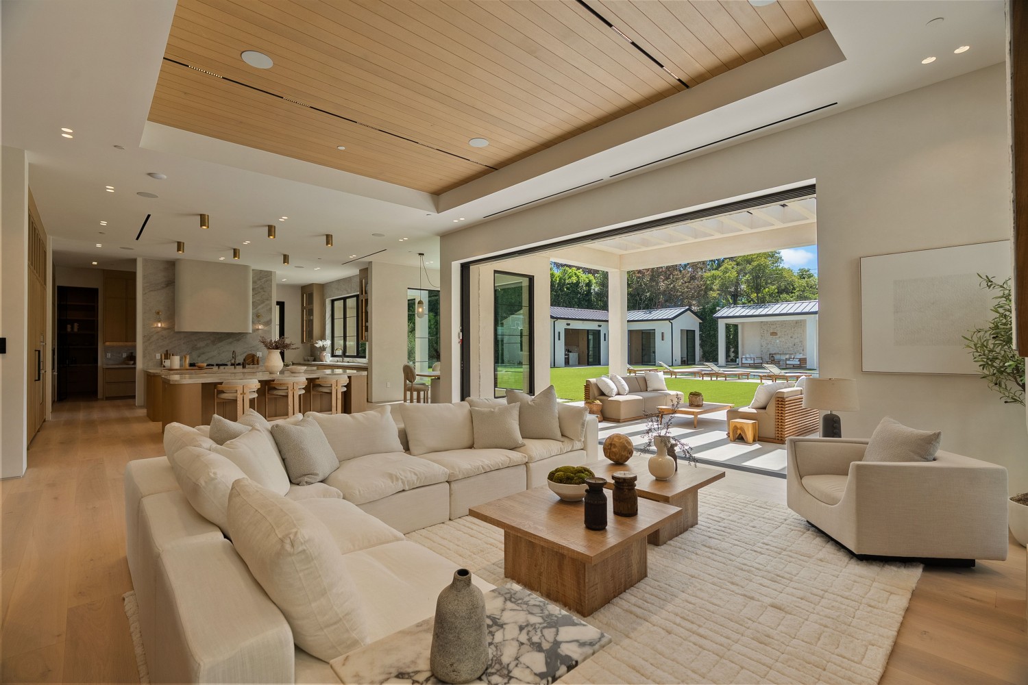 Elfyer - Encino, CA House - For Sale