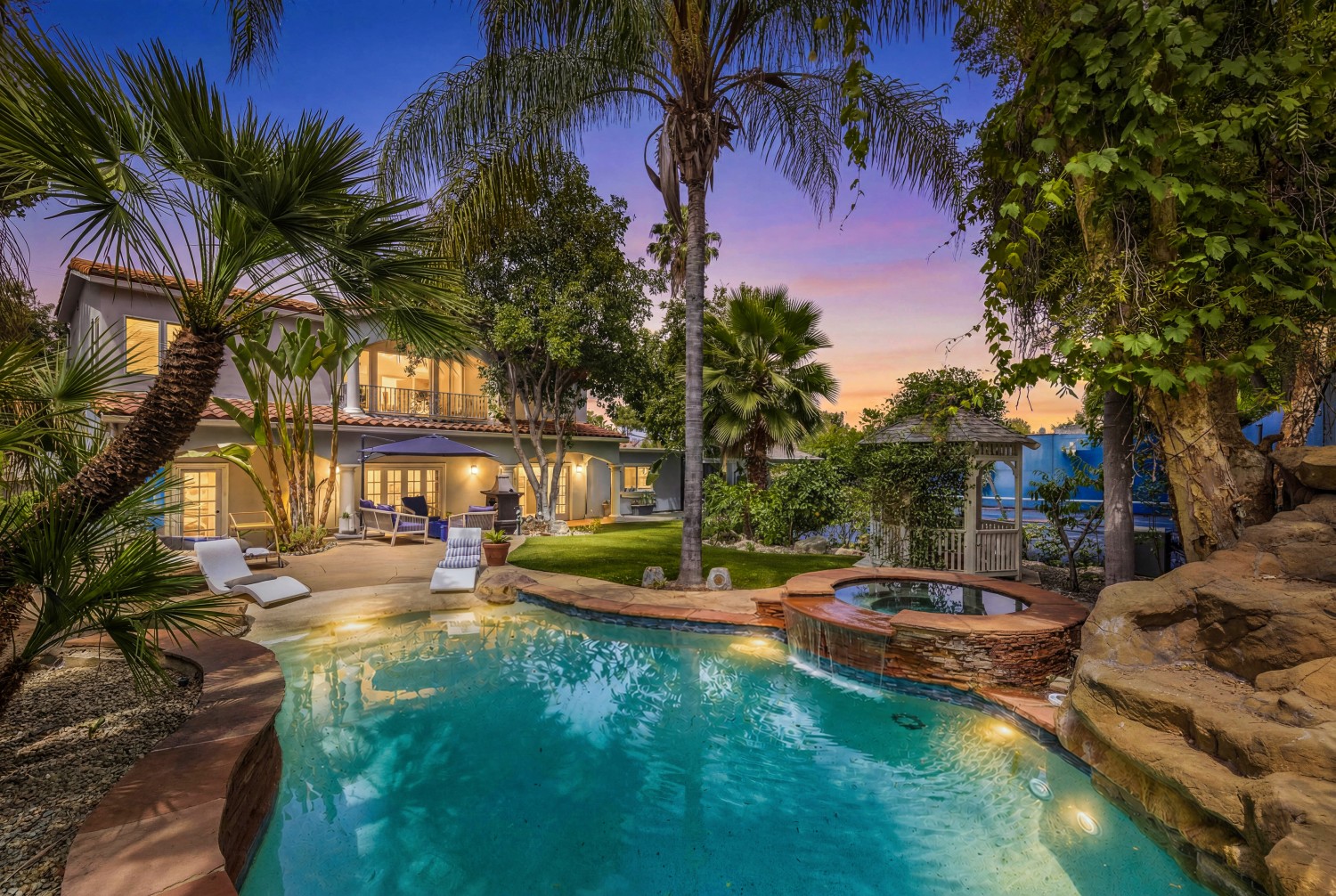 Elfyer - Tarzana, CA House - For Sale