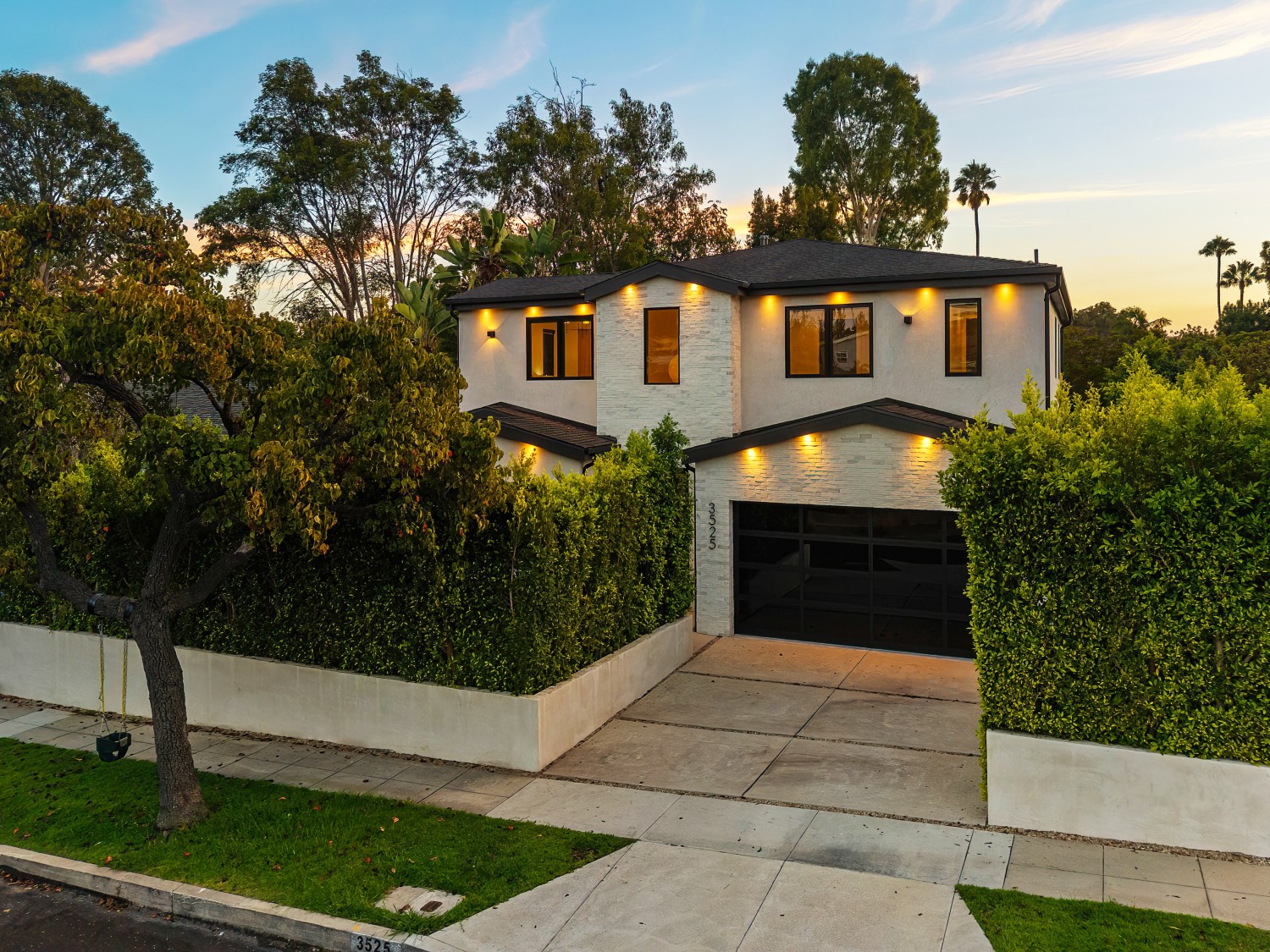 Elfyer - Los Angeles, CA House - For Sale